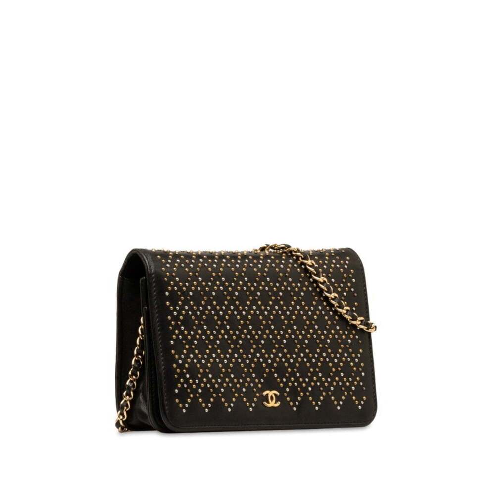 CHANEL Authentic Black Wallet - Picture 2 of 12
